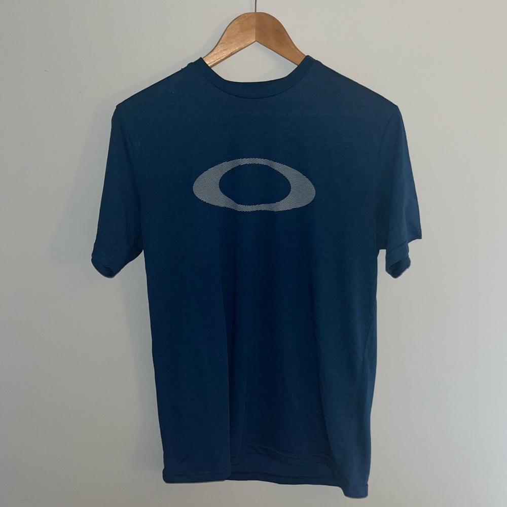 Oakley Shirt